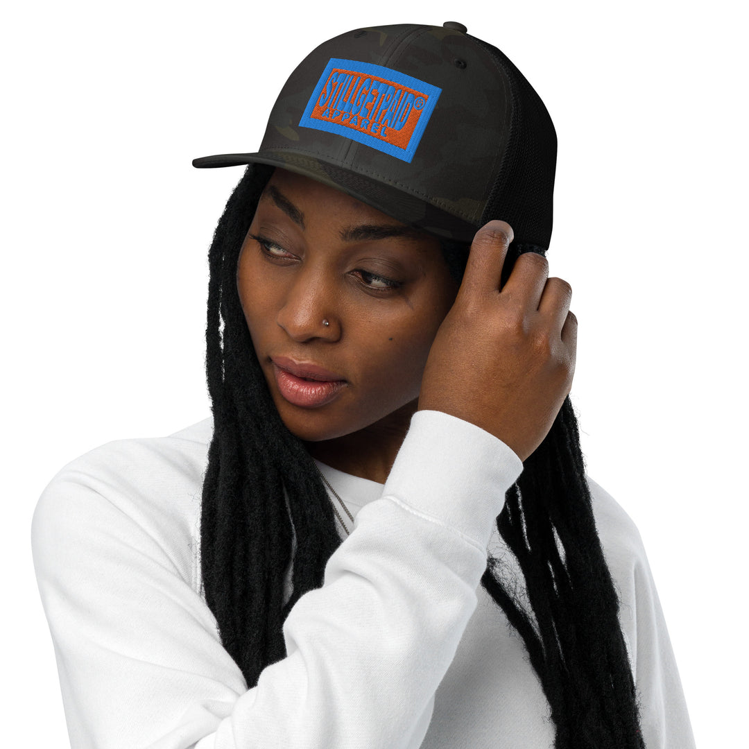 STILLGETPAID® APPAREL Closed-back trucker cap